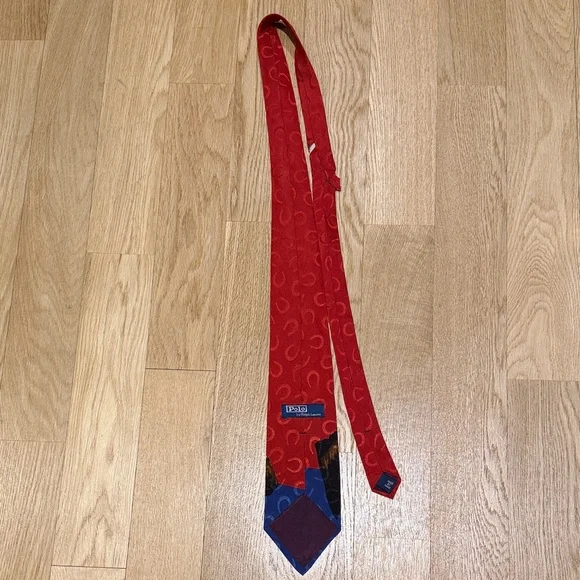 Vintage Polo by Ralph Lauren Equestrian Hand Made Silk Tie in Red with Horseshoe - Picture 8 of 10